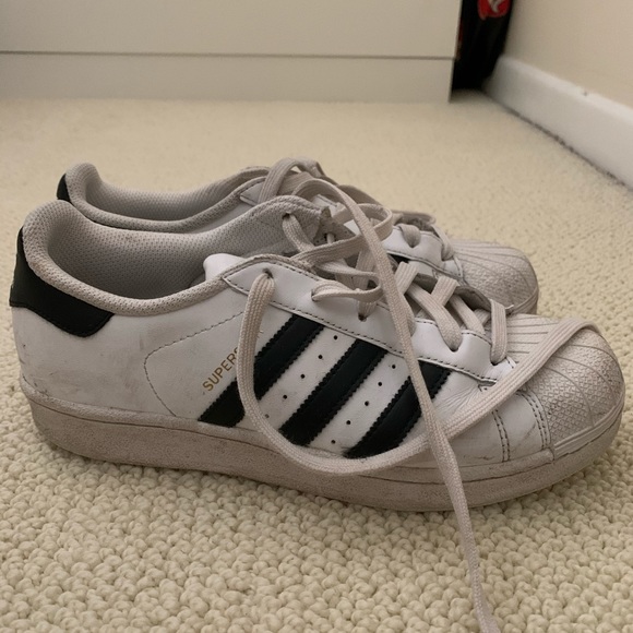 Adidas Superstar Original Sneakers - Picture 1 of 4